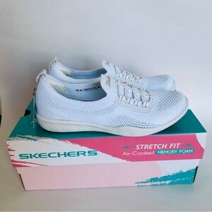 Skechers Women Newbury St-Every Angle Stretch Fit White Sneakers Size 5.5